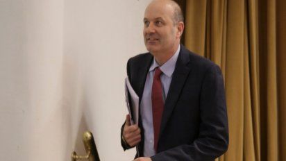 La Justicia exigió a Sturzenegger datos sobre el dólar futuro