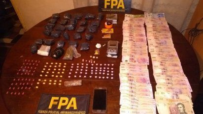 Procedimiento en Carlos Paz  por comercialización de drogas