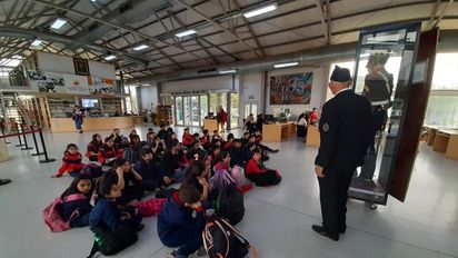 Niños de la escuela República del Paraguay participaron de una inspiradora charla sobre los valores sanmartinianos