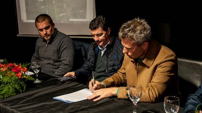 Se firmó el convenio para iniciar la obra de readecuación de la cuenca Canals - Colonia Bremen