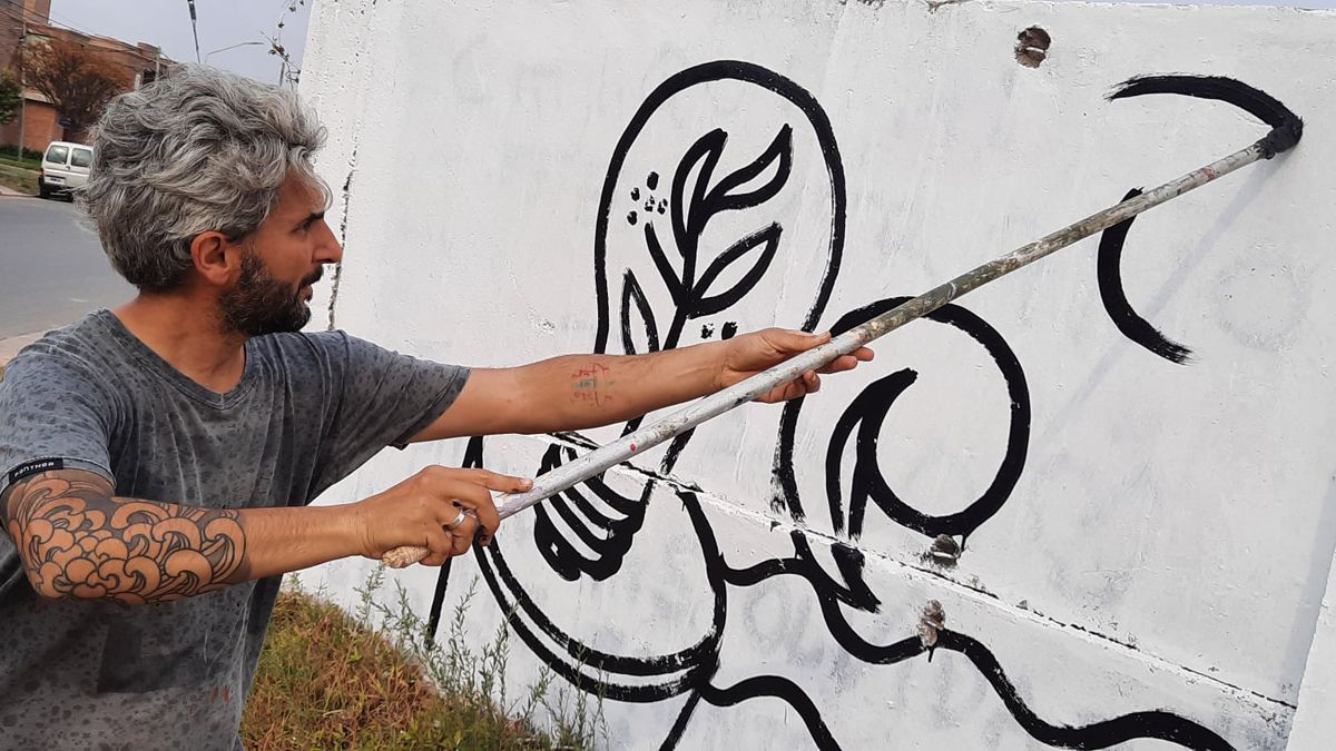 Esta semana comenzó a pintarse el mural