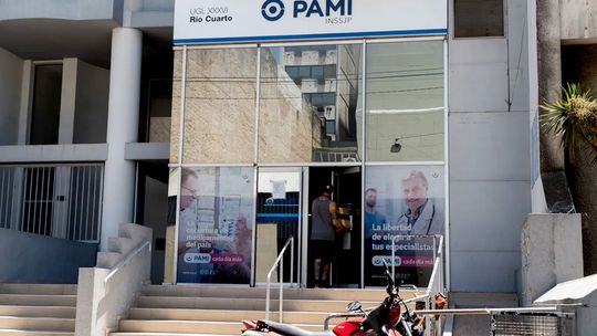 La protesta de los médicos es nacional y también se cumple en Río Cuarto.