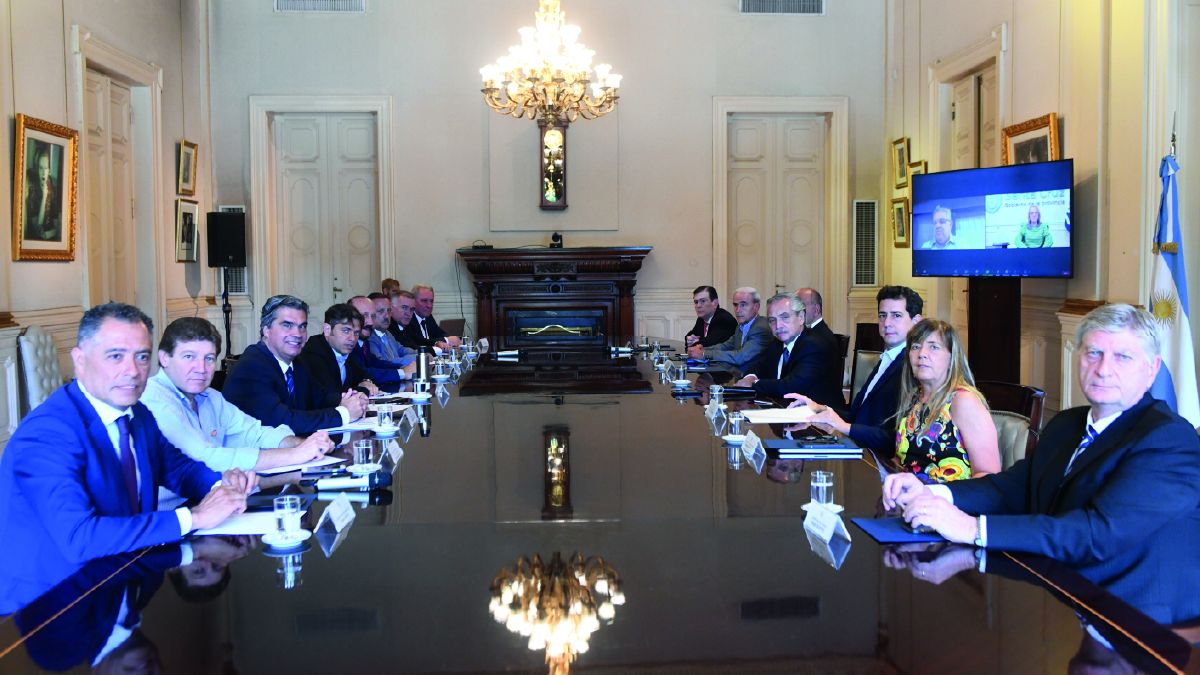 Alberto y gobernadores - pedido juicio politico Corte-.jpg