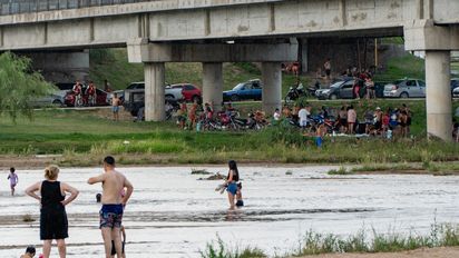 Cayó un chaparrón pero igual el día fue sofocante; hoy se inflarán los gomones