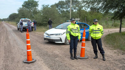 Hallaron restos óseos triturados y un dije durante el rastrillaje en el rio Tragadero