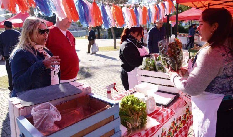 La Feria permite el acceso a productos accesibles y saludables.