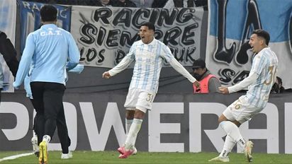 Racing sufrió una caída agónica ante Atlético Tucumán y agudiza su crisis deportiva