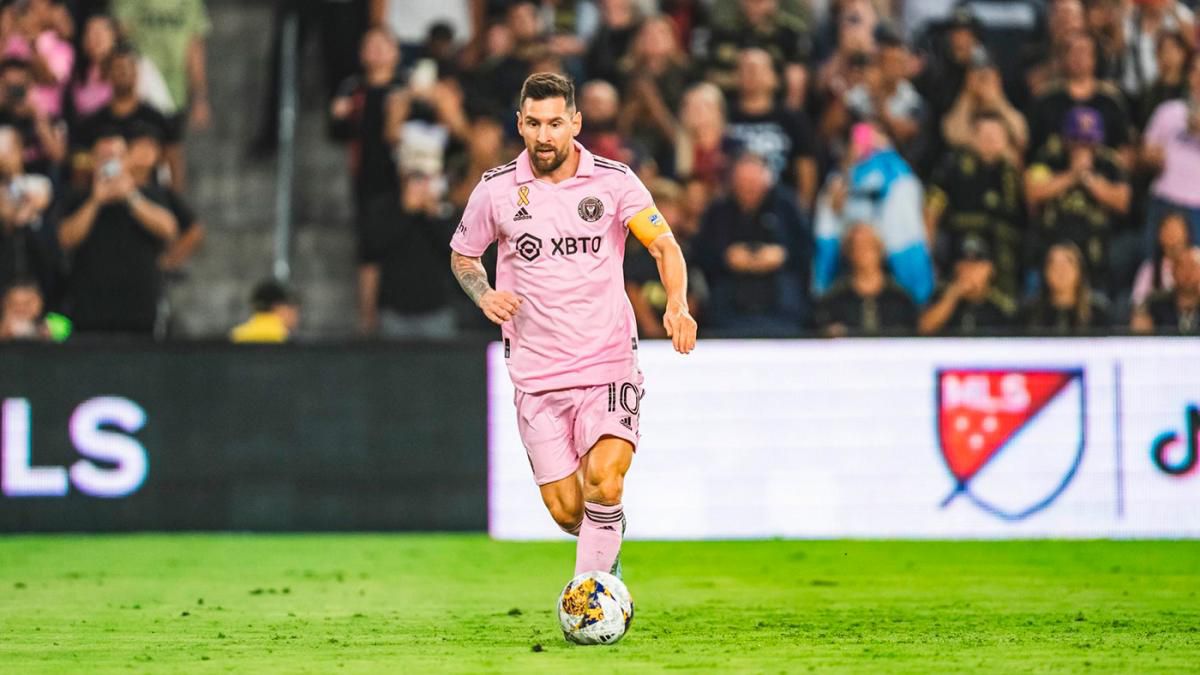 Messi en el cierre futbolístico del Inter de Miami en el 2023 y en la celebración de su octavo balón de oro