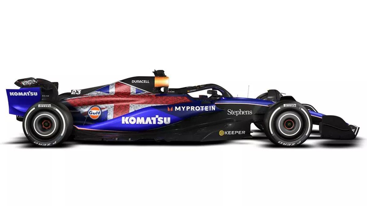 La decoración de los Williams para la carrera de Silverstone con la bandera inglesa y el nombre de los 1.005 integrantes del equipo