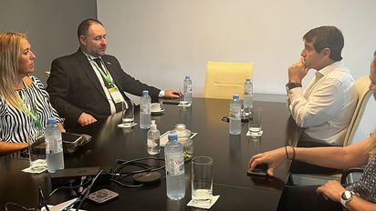 Gallo visitó al CEO de YPF Luz y en Levalle ya se relevan los terrenos