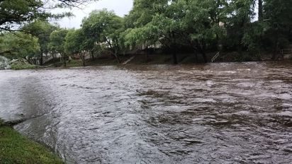 Alpa Corral: el río Talita registra una creciente de 1,5 metros