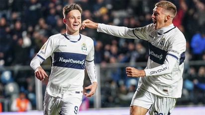 Gimnasia goleó a Banfield y es otro de los líderes de la Liga Profesional
