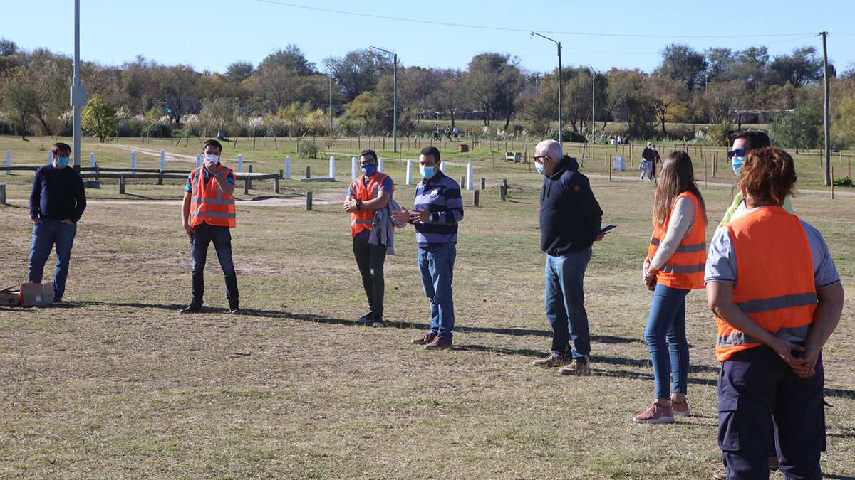 Funcionarios y concejales del oficialismo y de la oposición se sumaron a los controles.