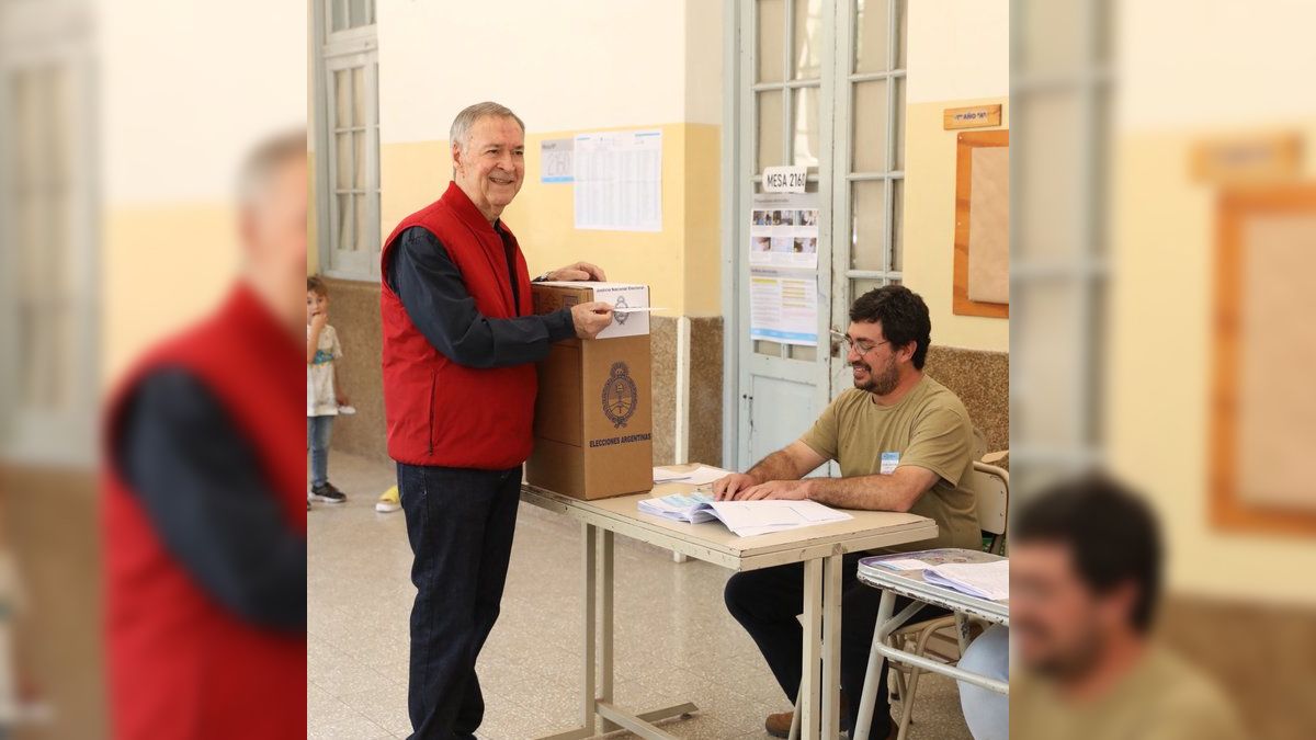 Juan Schiaretti emitió su voto: Le pido a todos los cordobeses y a todos los argentinos que vayan a votar
