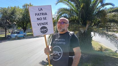 UEPC adhiere al paro de CTERA y realiza volanteada en Río Cuarto