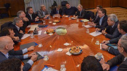 Dujovne pidió acelerar la reducción del déficit