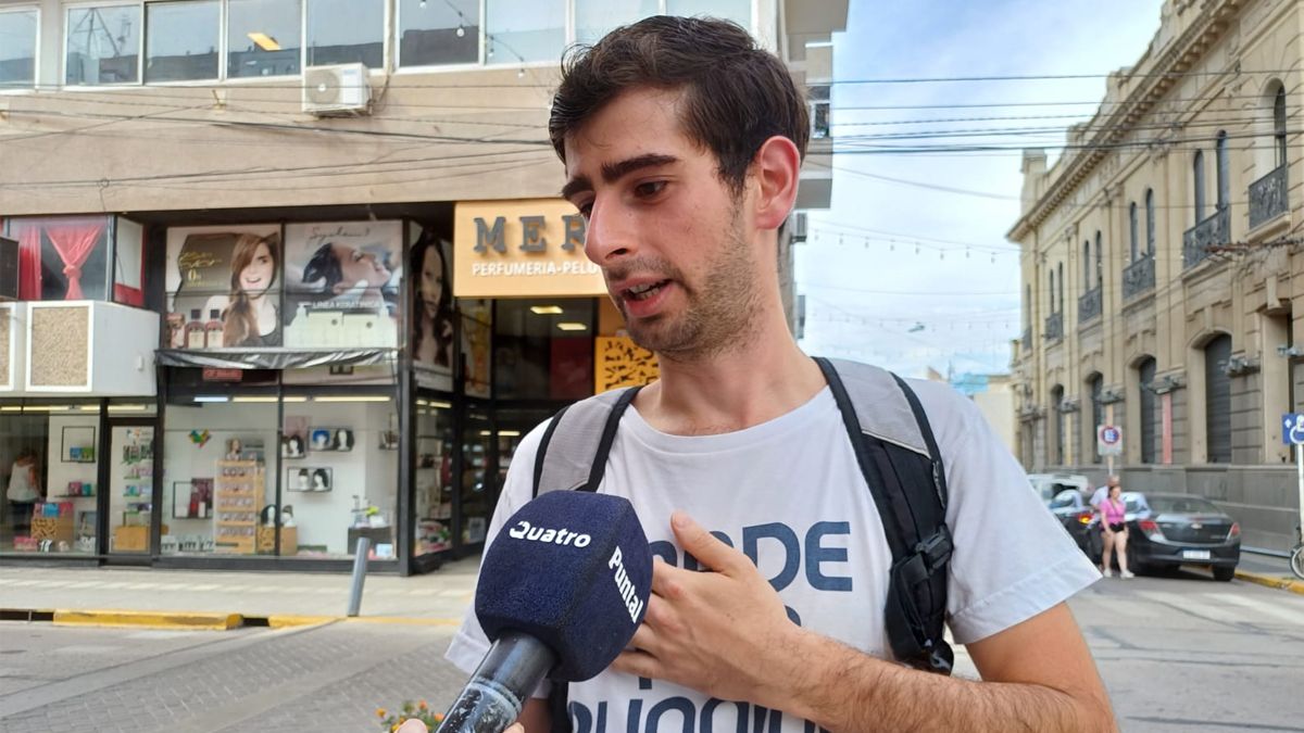 La opinión de la gente sobre el horario corrido en los comercios. Foto: Andrés Oviedo.