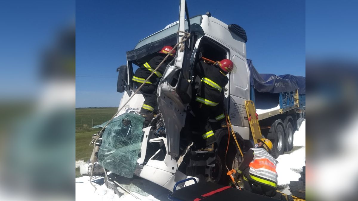 El choque ocurrió cerca de Vicuña Mackenna.