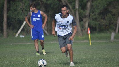Atenas repetirá el equipo ante Brown