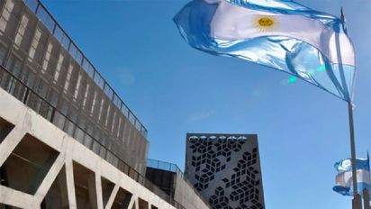 La Nación adelanta 400 mil millones a 12 provincias pero no está Córdoba