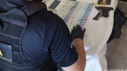 FPA secuestró estupefacientes, dinero y un arma de fuego en Arroyito