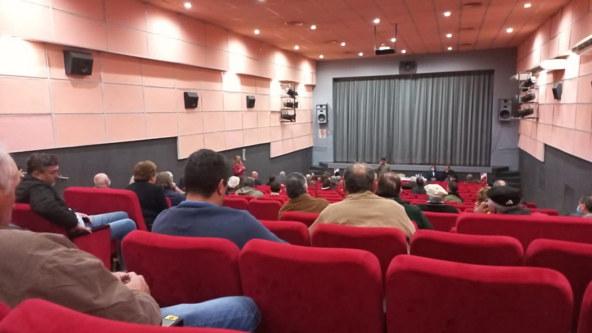 En Elena se llevaron a cabo dos reuniones informativas con productores de la zona rural.