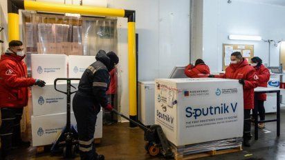 Empiezan a distribuir 650.400 dosis de Sputnik V: Córdoba recibirá 54 mil