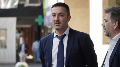 El Gobierno remueve al Jefe de la Fuerza Aérea por presuntos actos indebidos