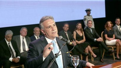 Llaryora se diferenció de Milei respecto del Inta: