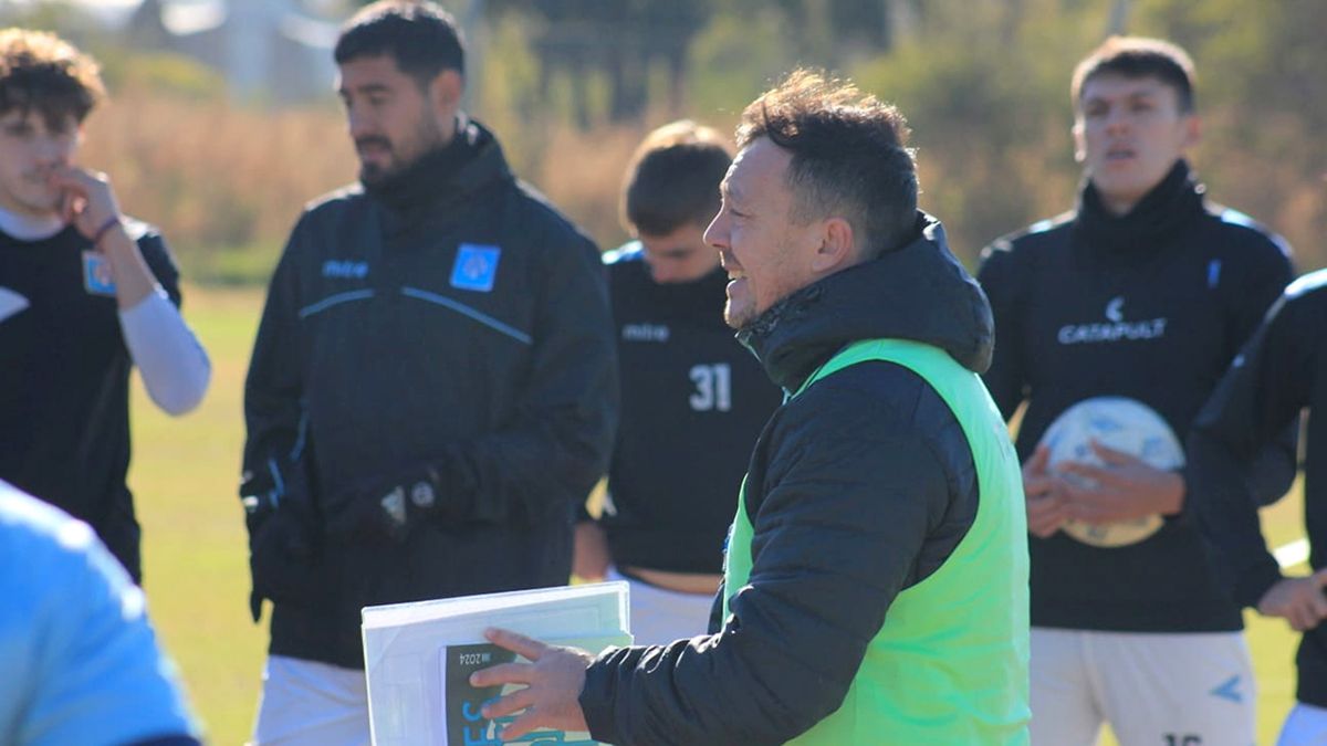 Estudiantes cosecha  27 puntos, como resultado de 7 victorias, 6 empates y 5 derrotas. El DT  Alexis Matteo dirigió al equipo desde la fecha 6,instancia en la que debutó sin goles ante Racing de Córdoba en el Estadio Ciudad de Río Cuarto.