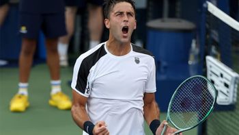 Tomás Etcheverry dio otro gran paso y paso a la tercera ronda en el US Open. Tomás Etcheverry dio otro gran paso y paso a la tercera ronda en el US Open.