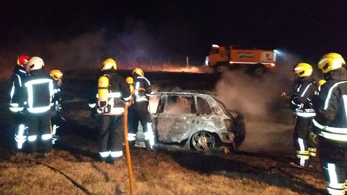 Leones: murió calcinado tras chocar de frente con un camión