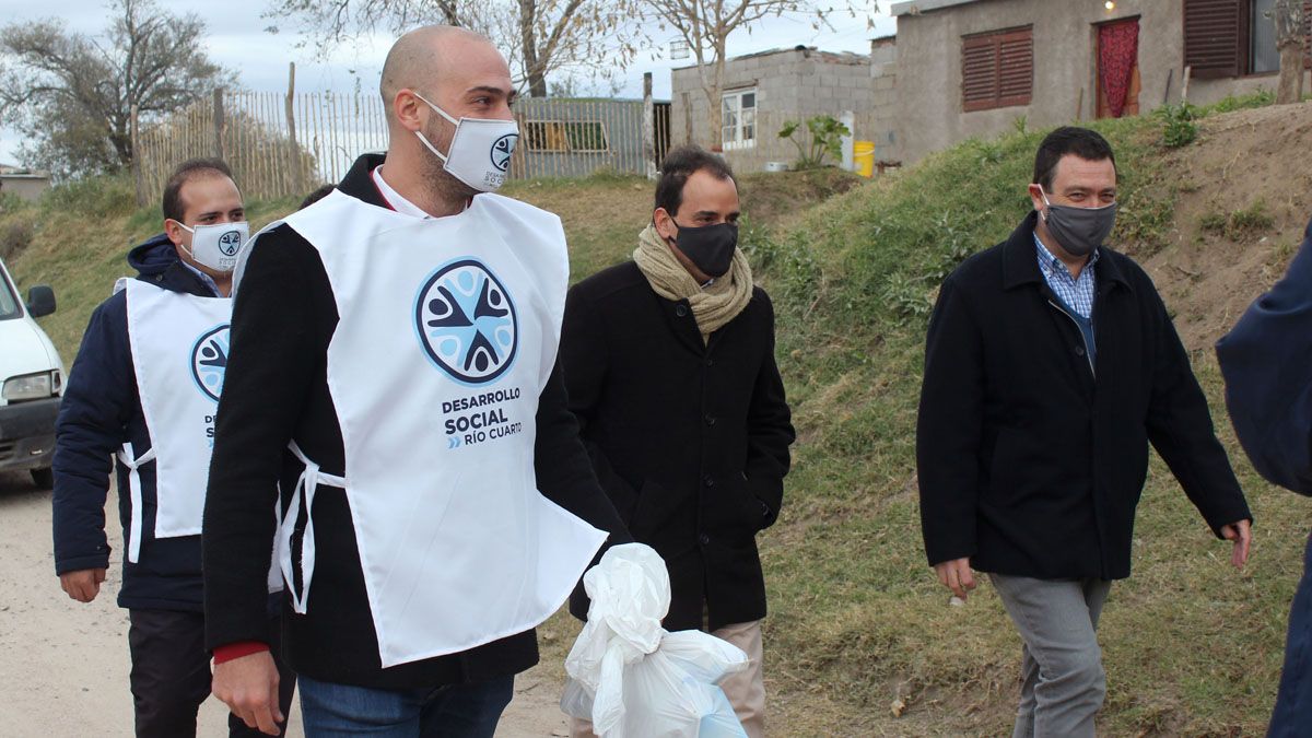 Las autoridades municipales anticiparon que la asistencia llegará a distintos sectores vulnerables de la ciudad.