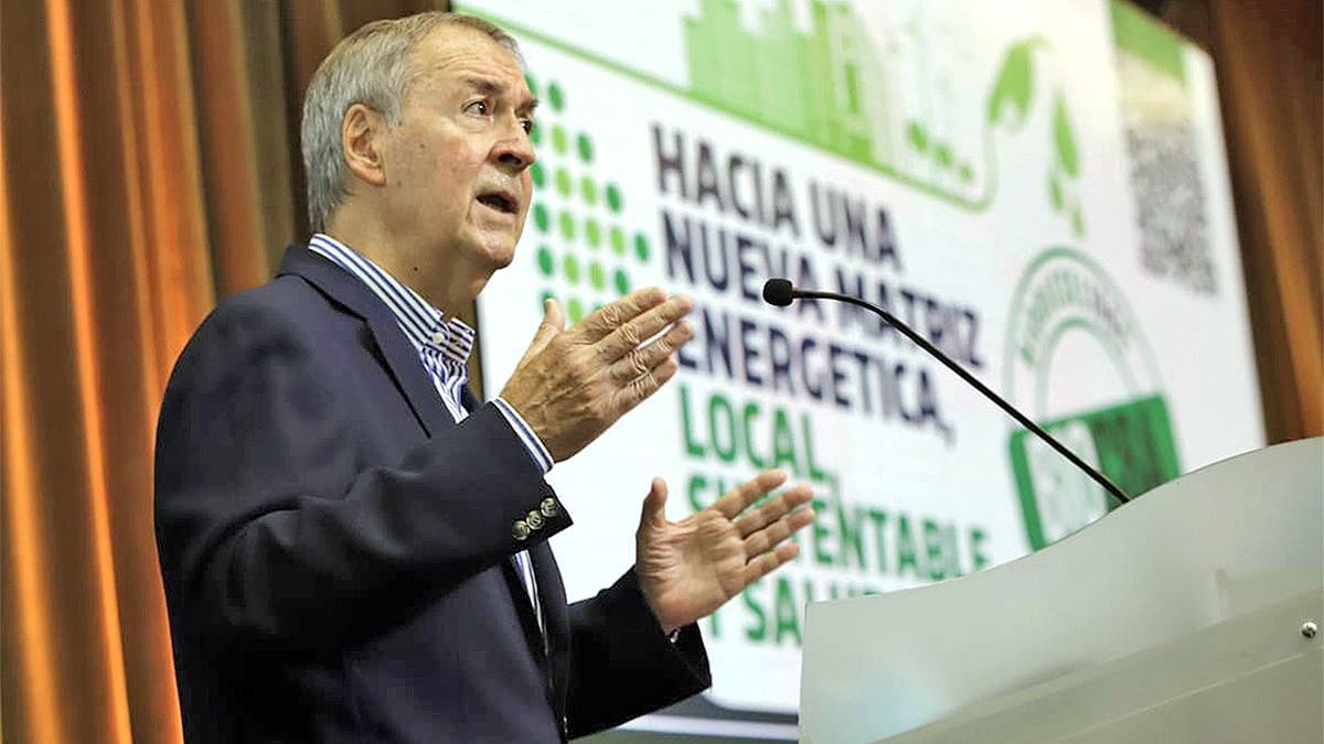 El gobernador Juan Schiaretti volvió a mostrar su contraste frente a las políticas nacionales para el campo y la agroindustria.