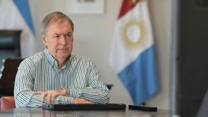 Juan Schiaretti repudió la protesta de fuerzas de seguridad en Olivos