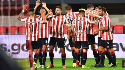 Estudiantes de La Plata se aseguró la clasificación a cuartos tras vencer a Platense