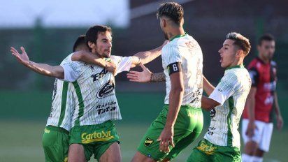 Defensa y Justicia goleó y se acerca a Racing
