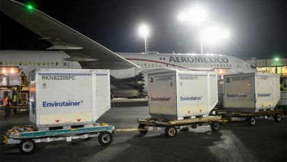 Llegan 1.139.000 dosis de AstraZeneca desde los Estados Unidos