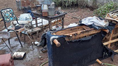Voraz incendio de una casa dejó importantes pérdidas en Huinca