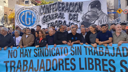 La CGT celebró que la Justicia falló a su favor y suspendió el decreto que limita las huelgas
