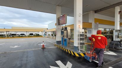 Cuantioso robo a una empleada de una estación de servicio del sur de la ciudad