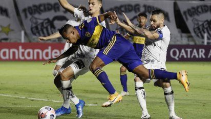 Boca perdió con Santos y complica sus chances de clasificación