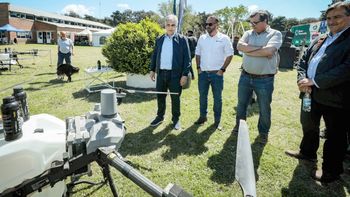 Llaryora cuestionó a la Nación: 