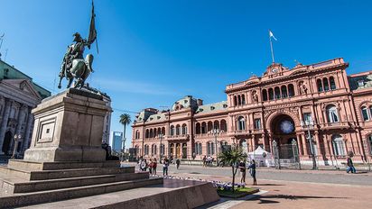 El Gobierno informó sobre la compra de alimentos para Casa de Gobierno y la Residencia de Olivos