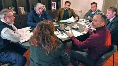 La comisión reclama información, y Federación demanda subir la tarifa