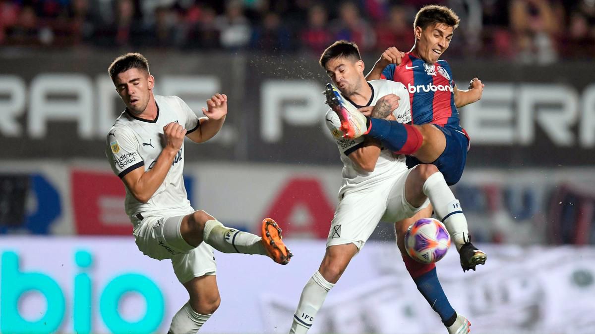 San Lorenzo e Independiente no se sacaron ventajas en el Bajo Flores