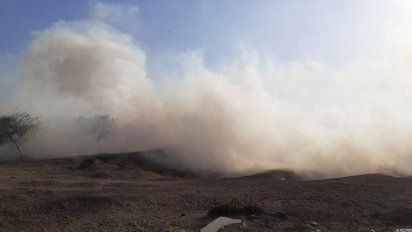 Controlaron un incendio de chala de maní en la zona de Reducción
