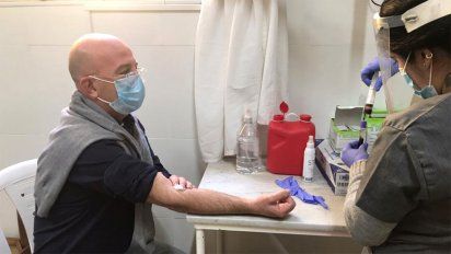 Cabrera: 30 vecinos se ofrecieron como donantes de plasma