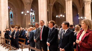La misa en Luján por el Papa Francisco reunió a Adorni y Kicillof, pero se bajó Villarruel