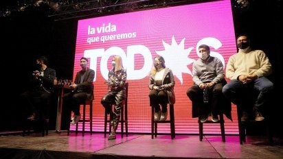 Con Caserio, Gill, Estévez y Riutort,  el Frente de Todos lanzó la campaña